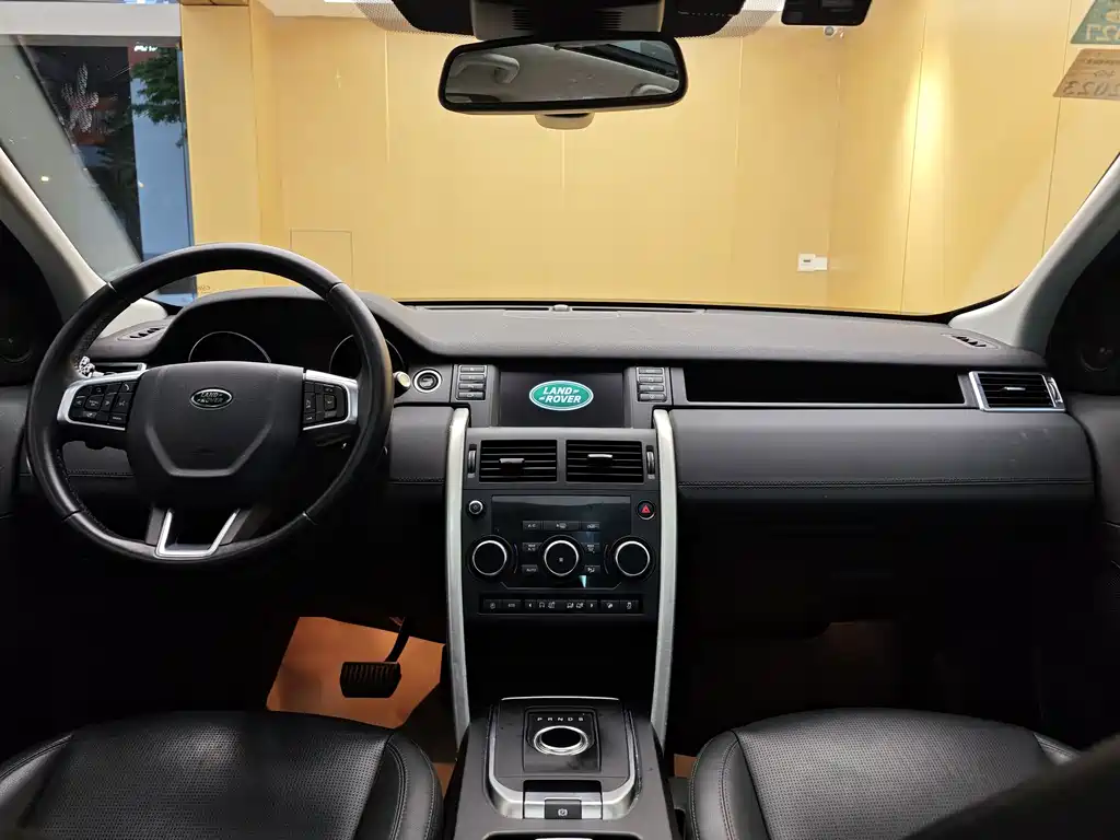 Land Rover Discovery Sport 2019 — фото 19