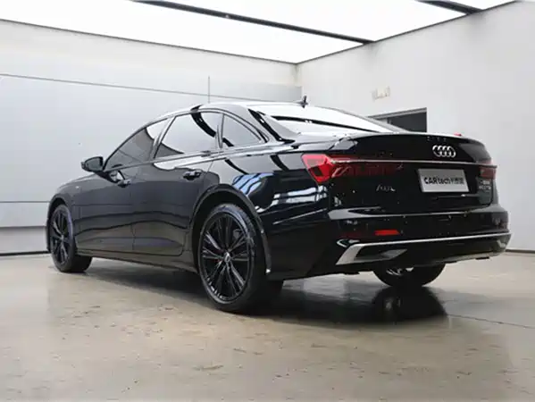 Audi A6L 2025