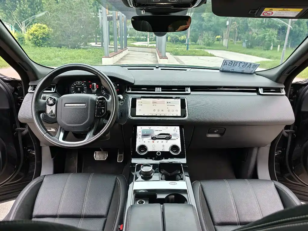 Land Rover Velar 2018 — фото 13