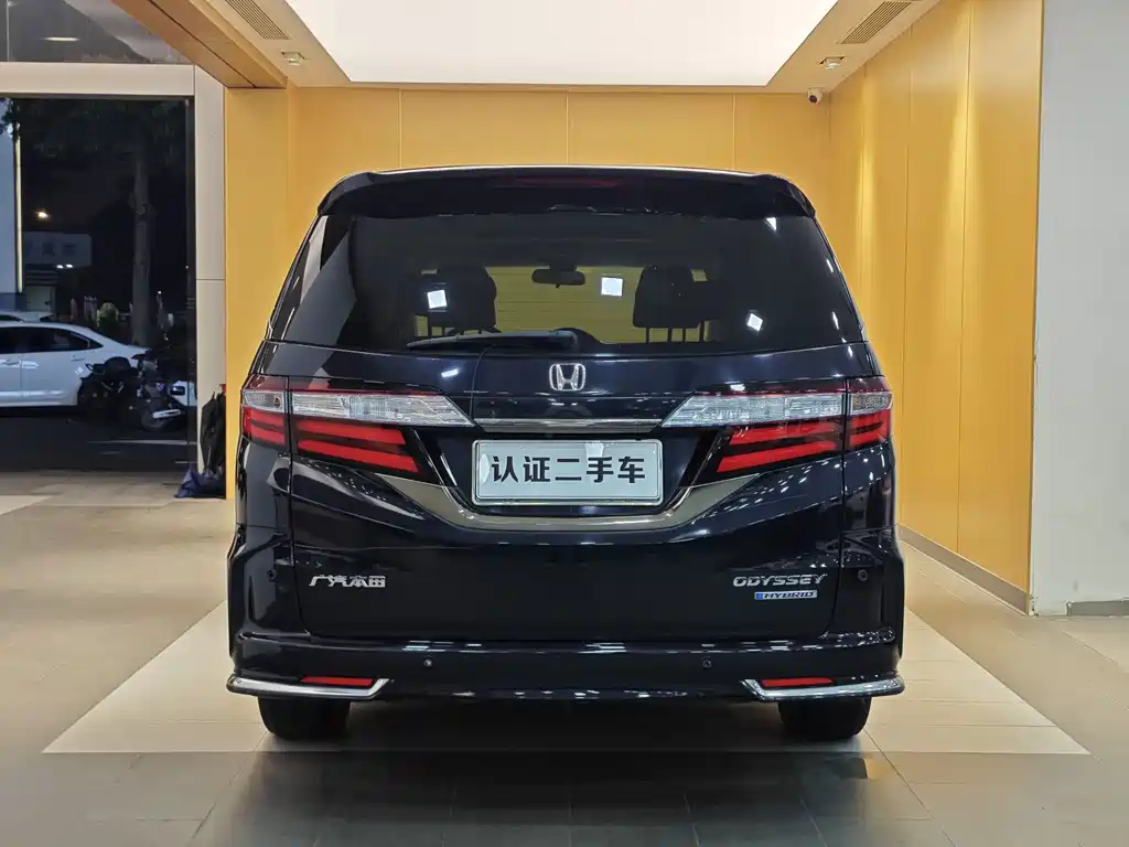 Honda Odyssey 2020 — фото 29