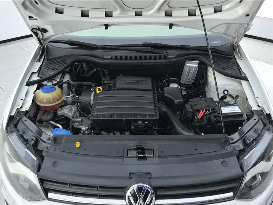 Volkswagen Polo 2018 — фото 10