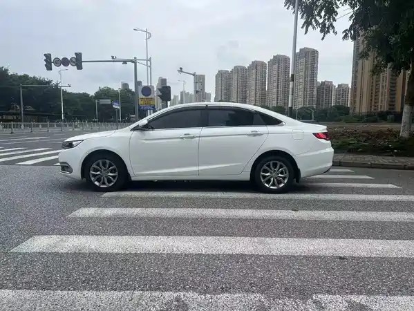 Geely Emgrand GL 2017