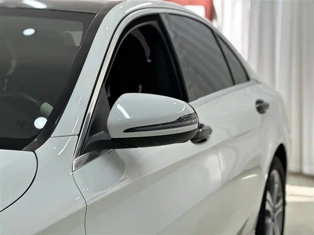 Mercedes-Benz C-Class 2021 — фото 11