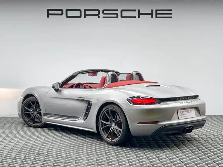 Porsche 718 2023