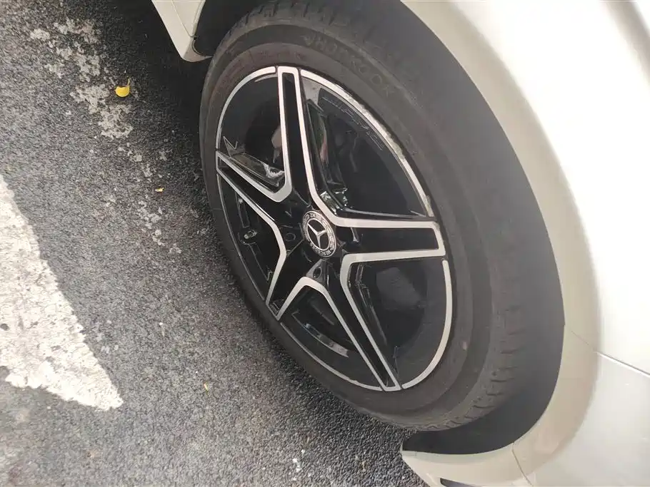Mercedes-Benz C-Class 2021