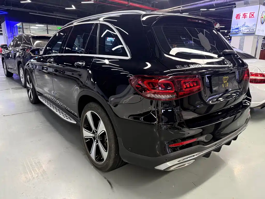 Mercedes-Benz GLC 2022 — фото 15