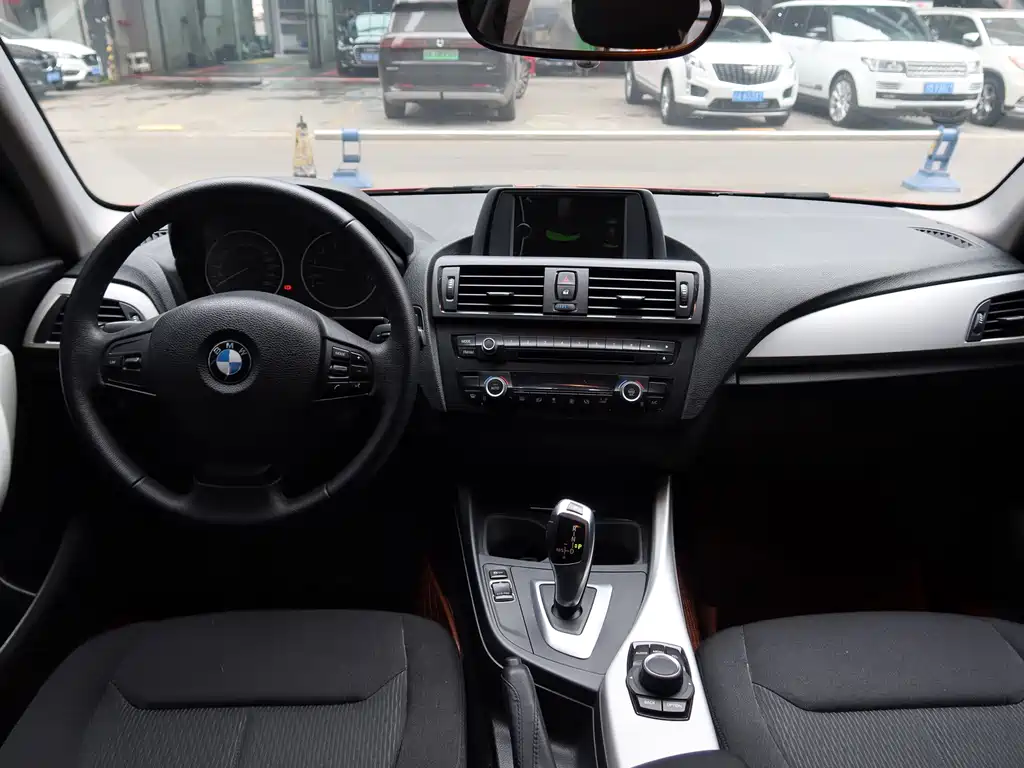 BMW 1 Series 2013 — фото 6