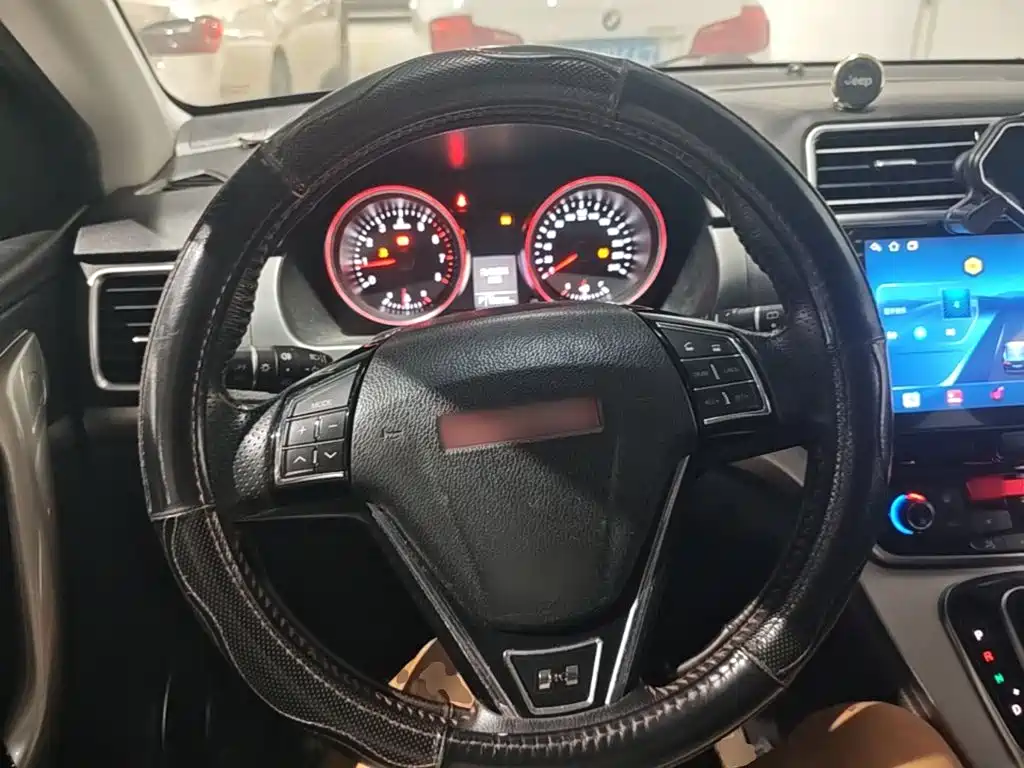 Haval H6 2015 — фото 11
