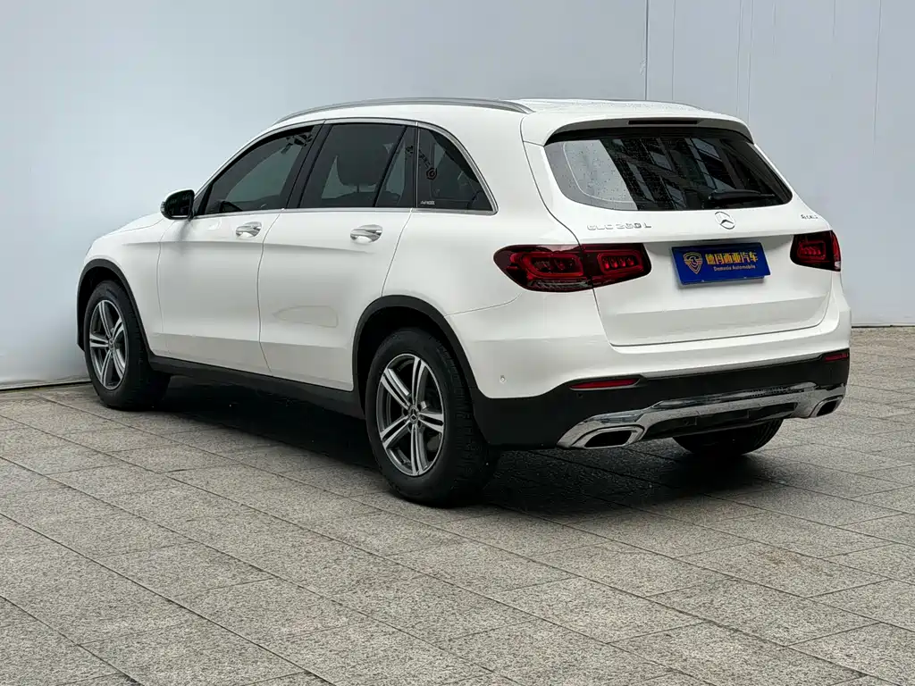 Mercedes-Benz GLC 2022 — фото 18