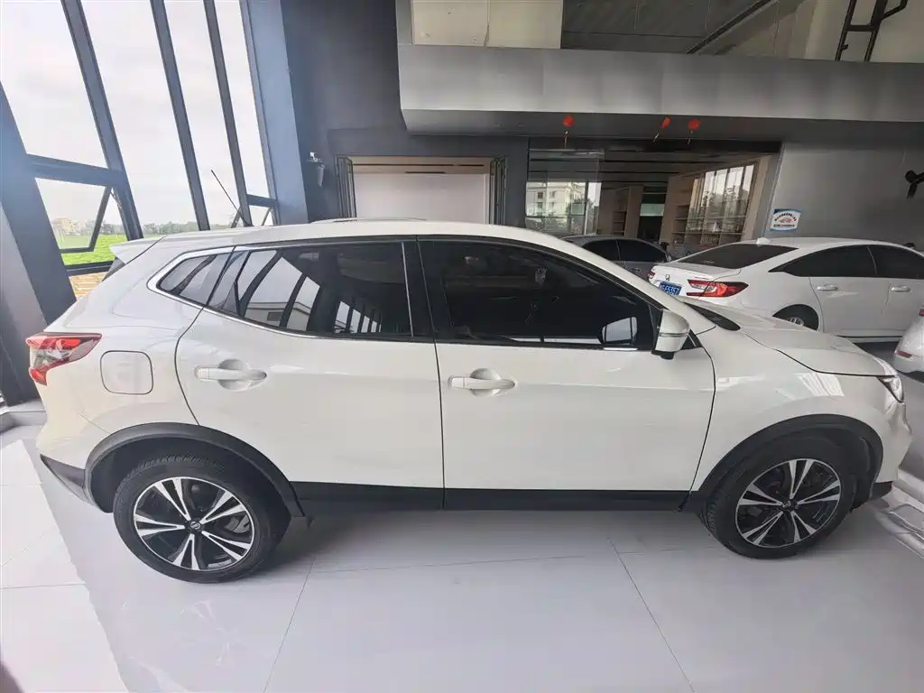 Nissan Qashqai 2021 — фото 5