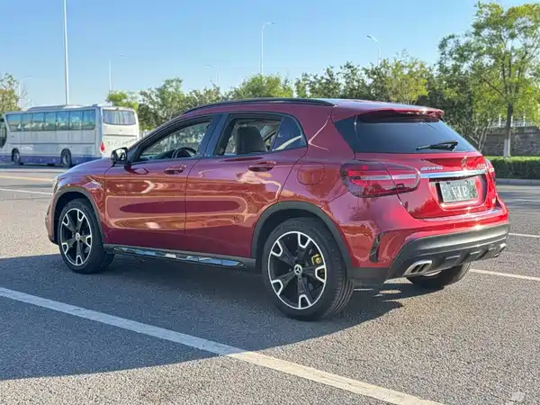 Mercedes-Benz GLA 2018