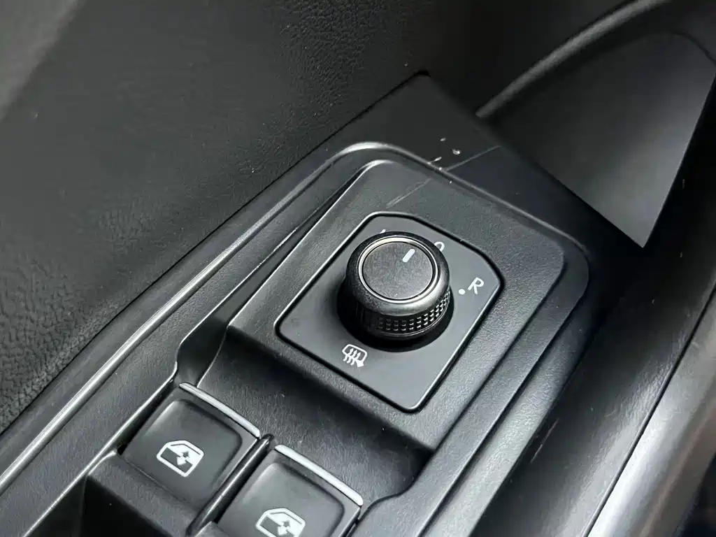 Volkswagen T-Roc 2022 — фото 19