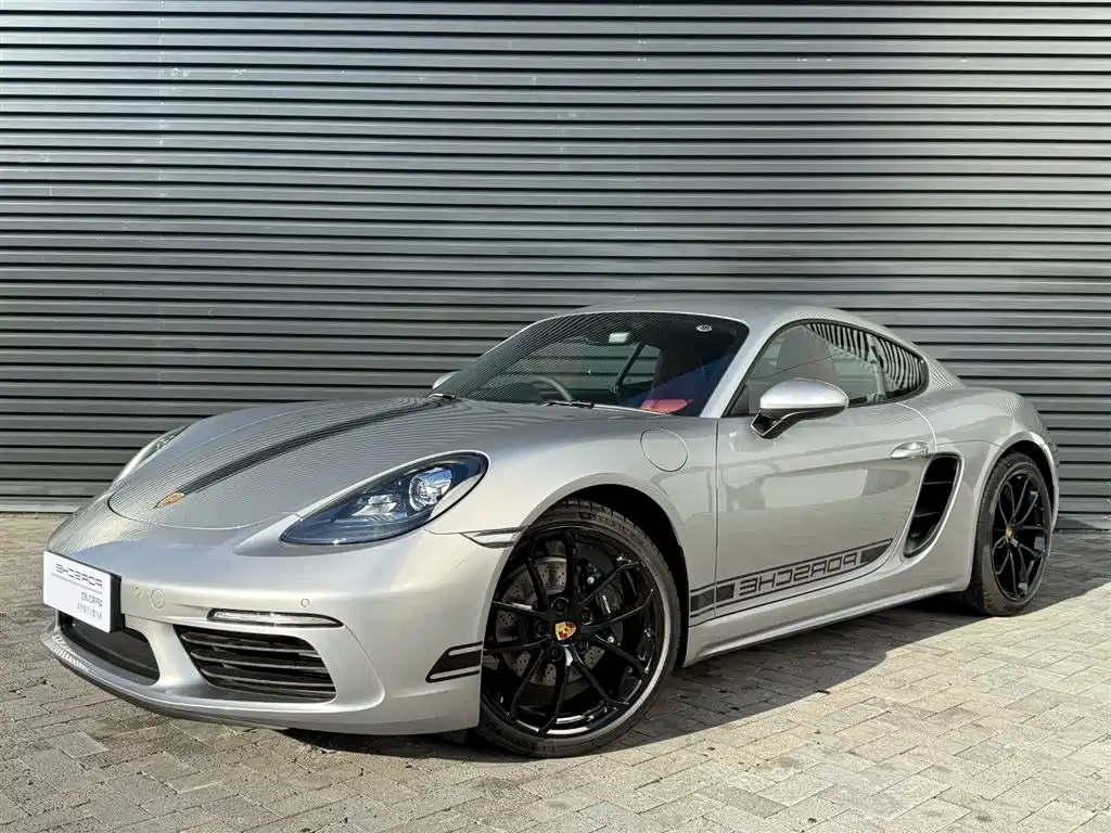 Porsche 718 2025 — фото 17