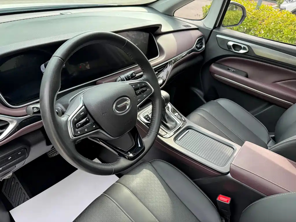 GAC Trumpchi M6 2022 — фото 14