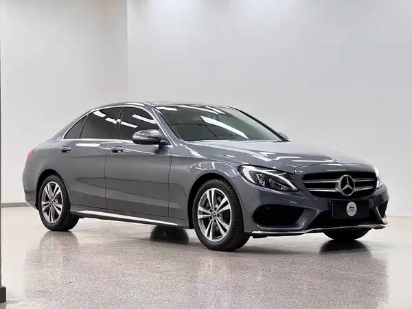 Mercedes-Benz C-Class 2018