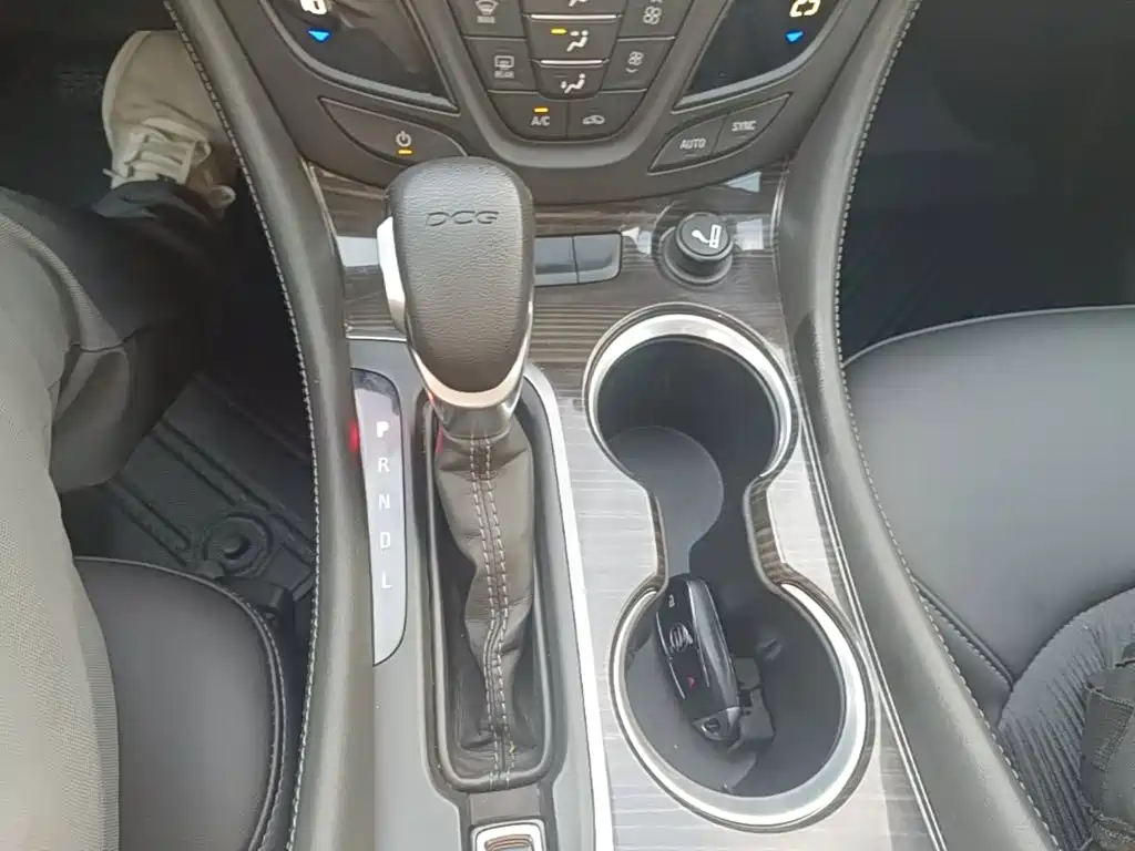 Buick Envision Plus 2019 — фото 14