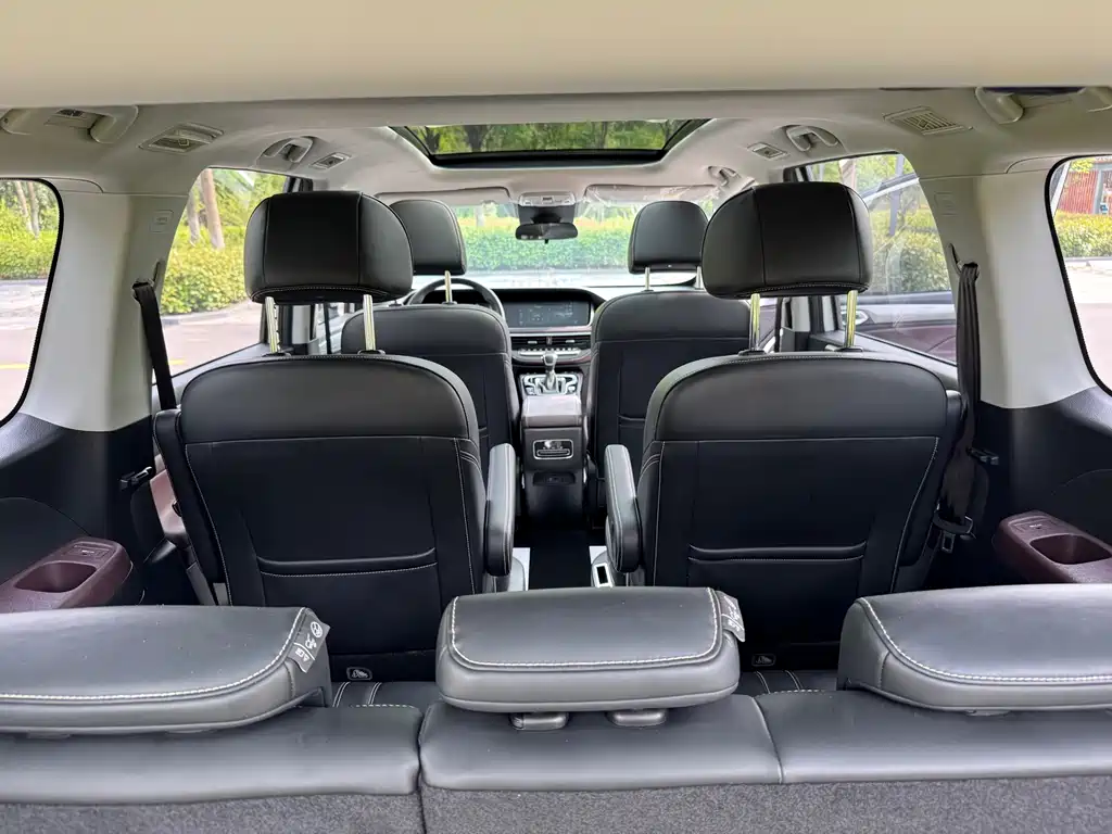 GAC Trumpchi M6 2022 — фото 20