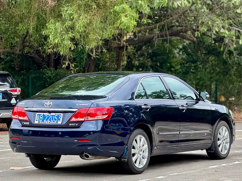 Toyota Camry 2008 — фото 19