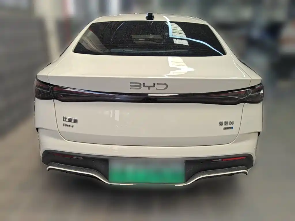 BYD Seal 06 2025 — фото 10