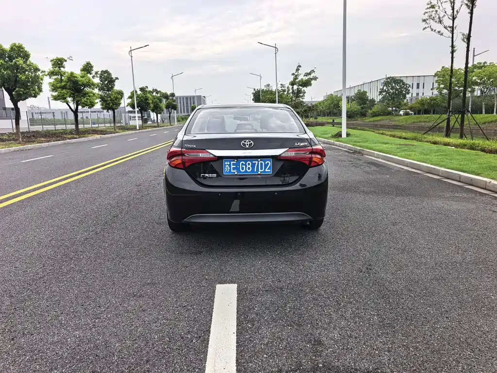 Toyota Levin 2017 — фото 13