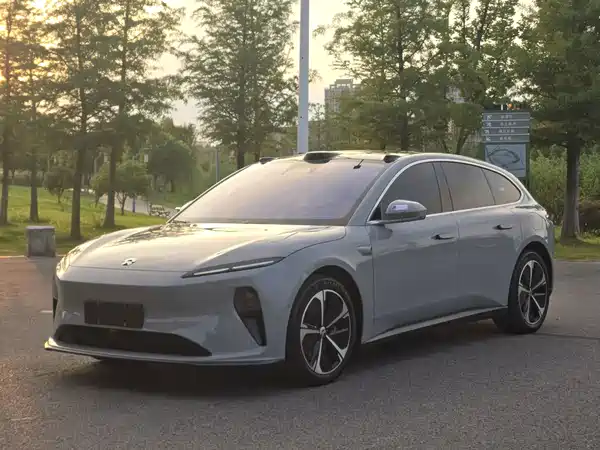 NIO ET5T 2023