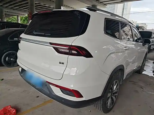 Geely Haoyue 2021