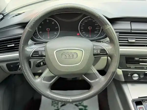 Audi A6L 2013