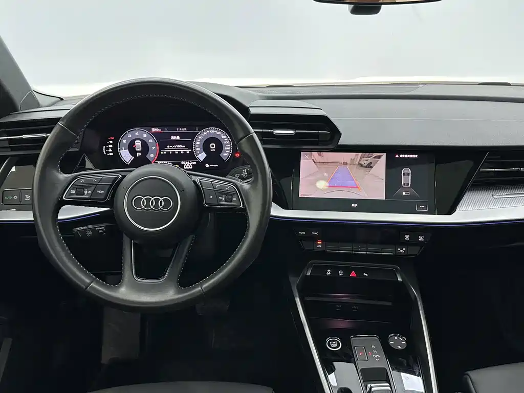 Audi A3 2022 — фото 11