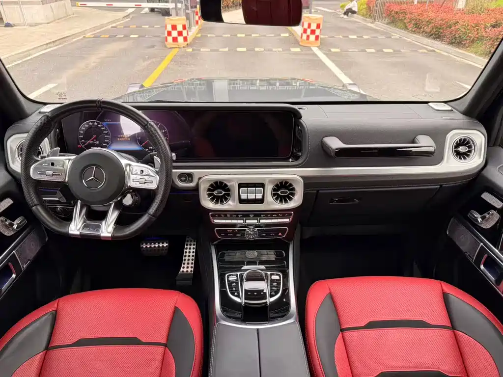 Mercedes-Benz G-Class AMG 2022 — фото 11