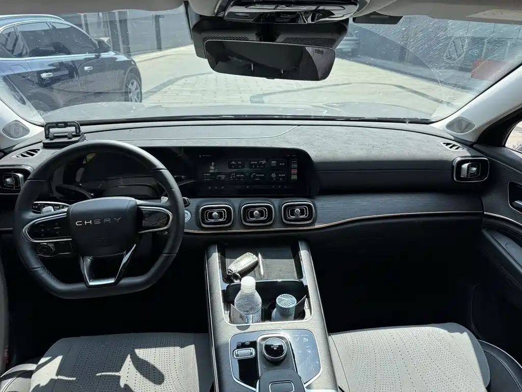 Chery Tiggo 9 2023 — фото 10