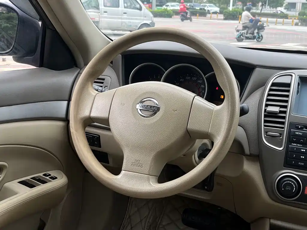 Nissan Sylphy 2014 — фото 11