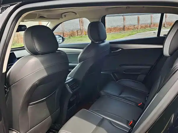 Qoros 7 2021