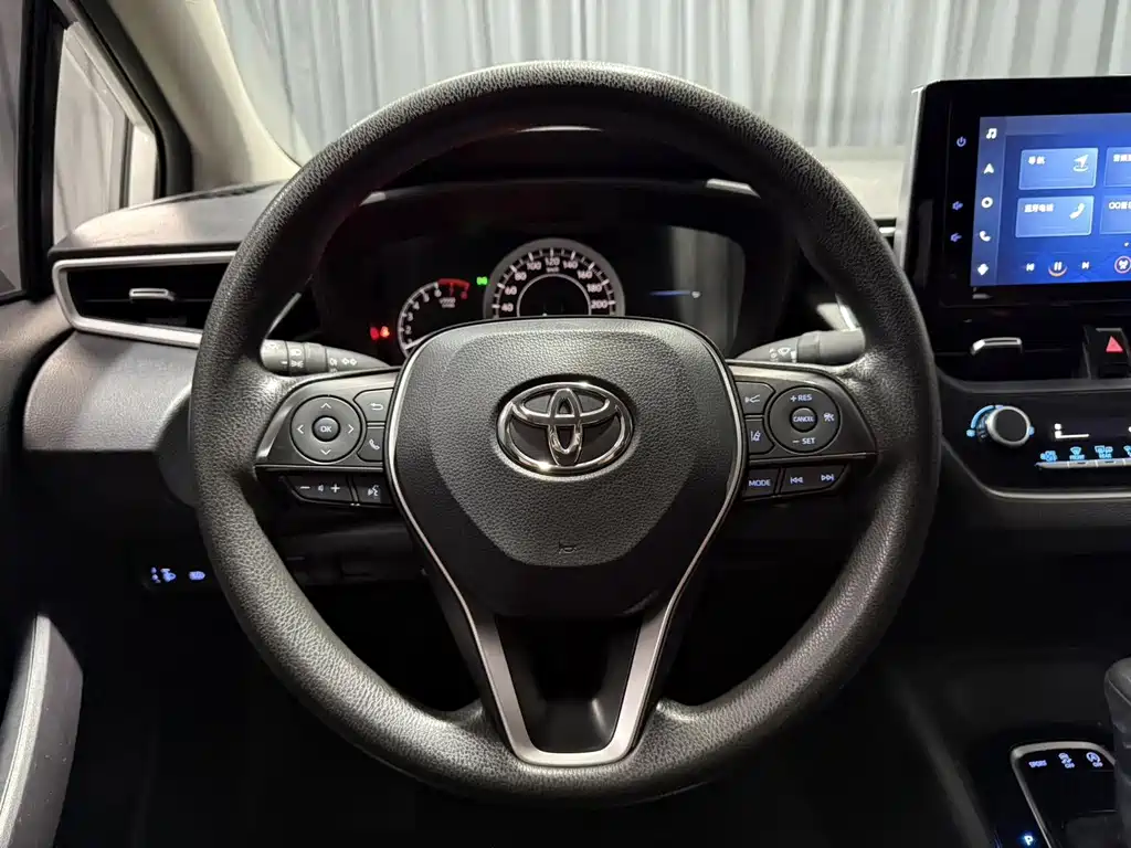 Toyota Corolla 2022 — фото 15