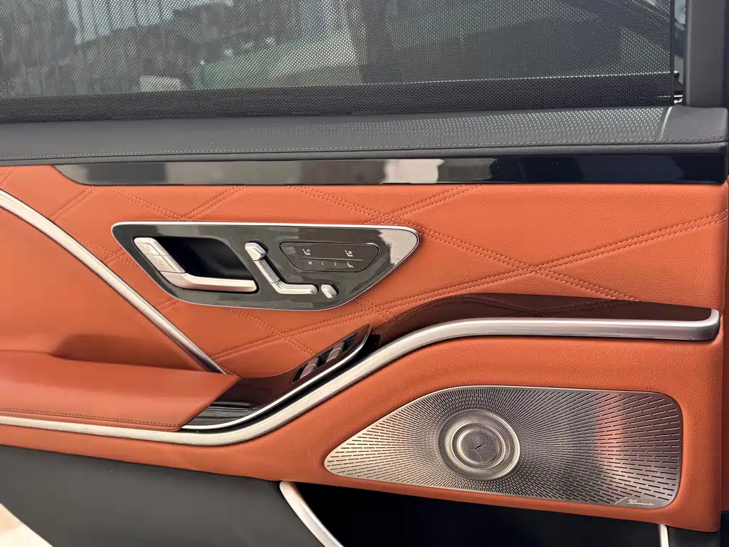 Mercedes-Benz S-Class 2021