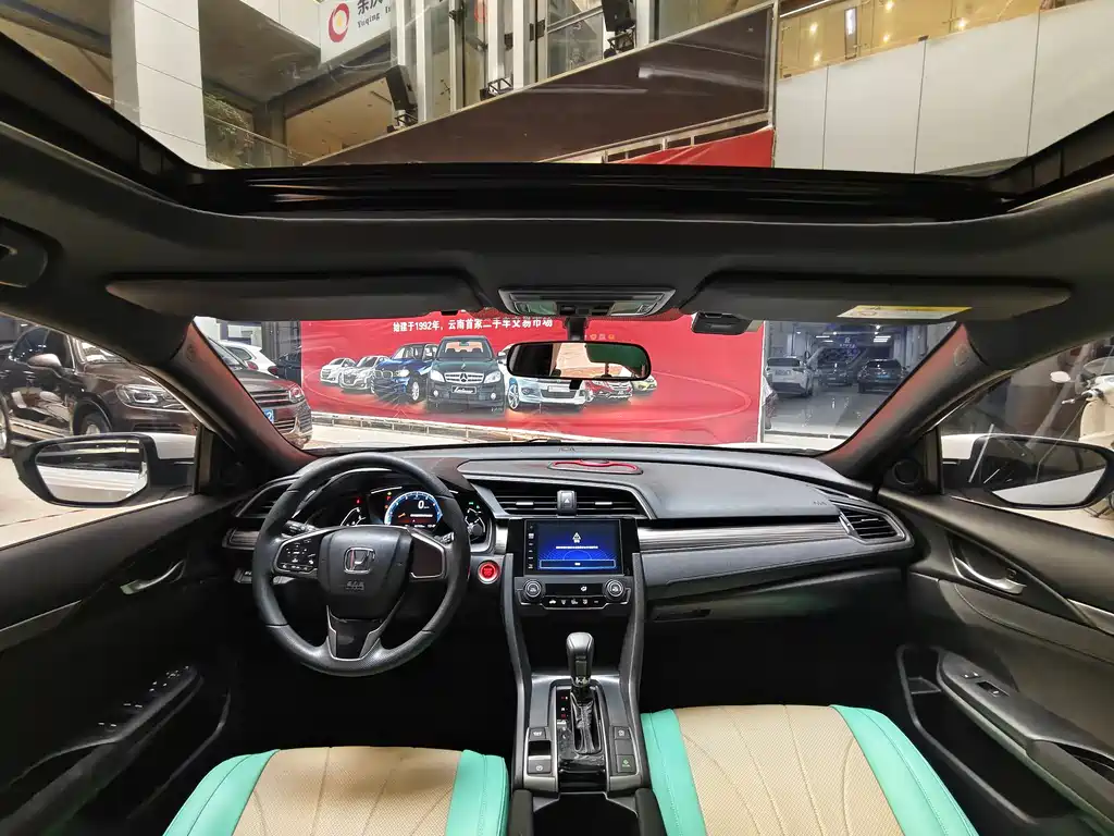 Honda Civic 2022 — фото 10