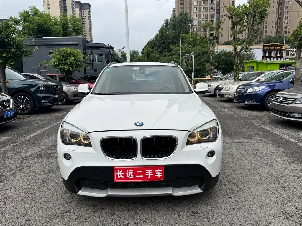 BMW X1 2011