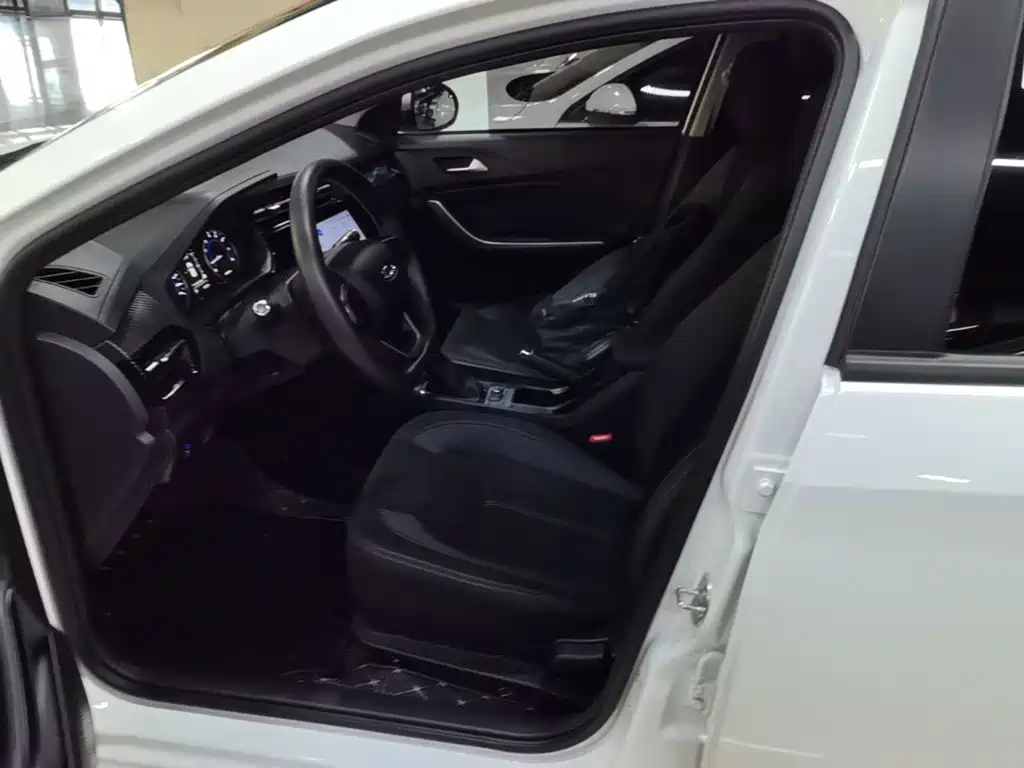 Chery Tiggo 3x 2025 — фото 15