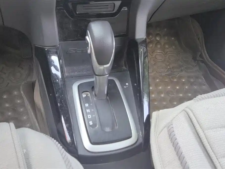 Ford Ecosport 2014 — фото 16