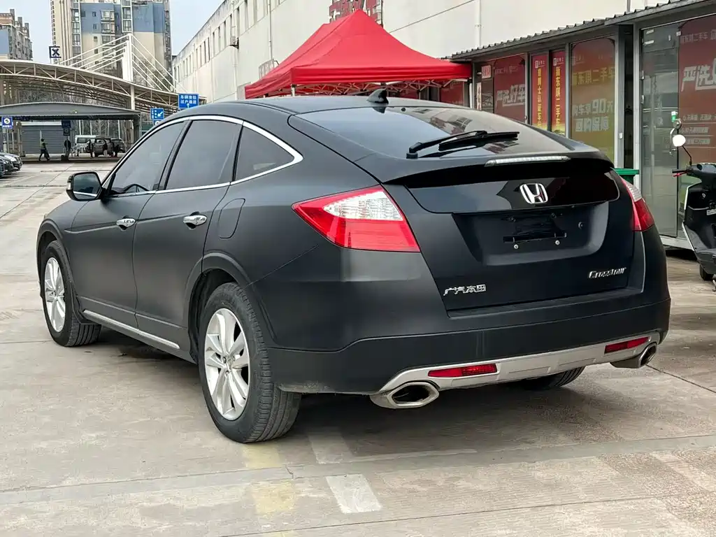 Honda Crosstour 2015 — фото 9