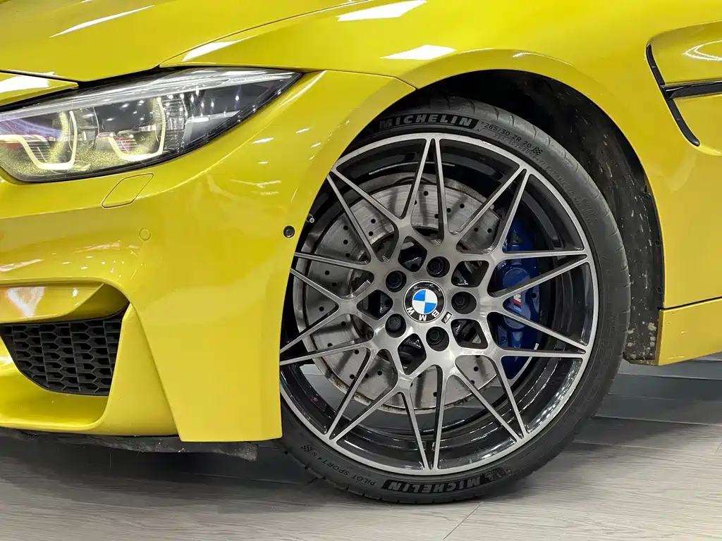 BMW M4 2019 — фото 17