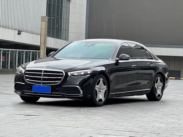 Mercedes-Benz S-Class 2023