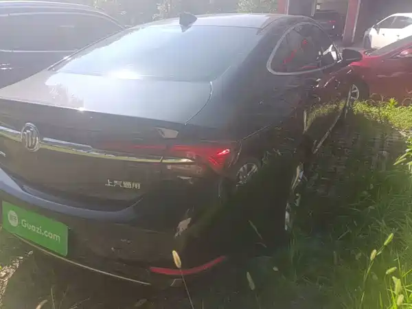 Buick LaCrosse 2022