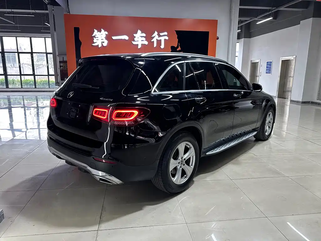 Mercedes-Benz GLC 2020 — фото 3