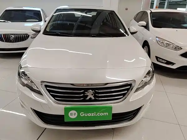 Peugeot 408 2015
