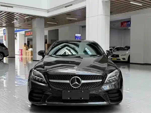 Mercedes-Benz C-Class 2021