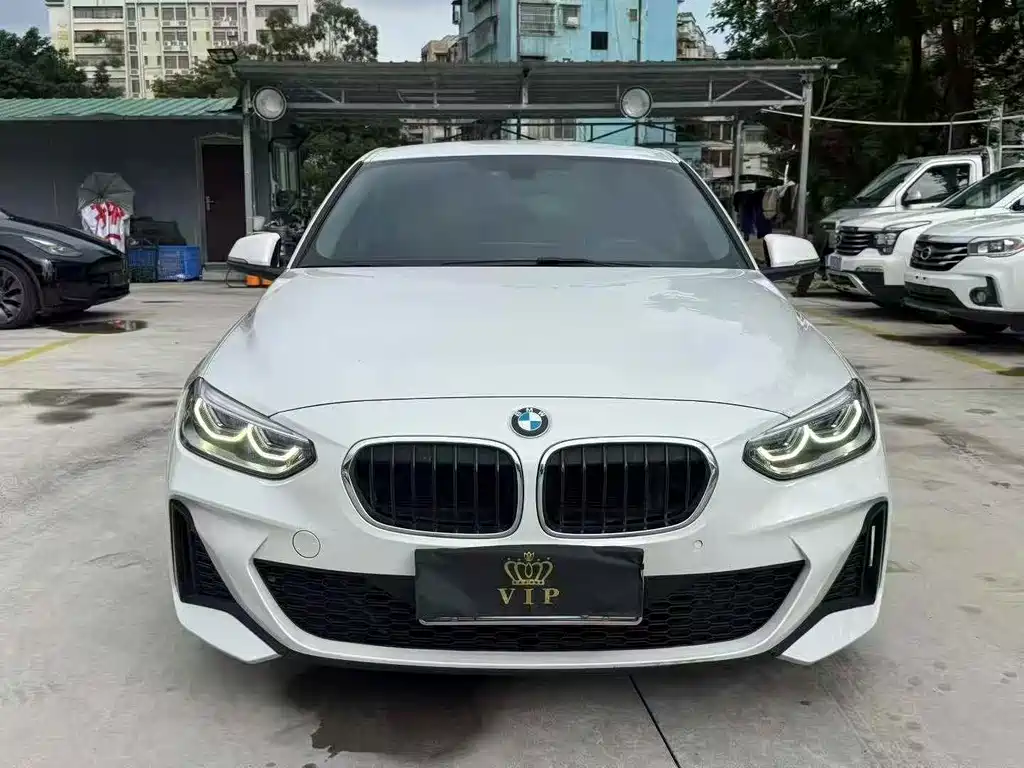 BMW 1 Series 2023