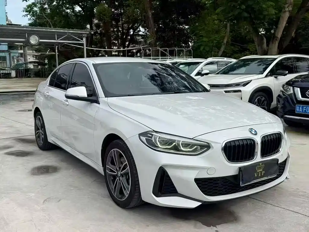 BMW 1 Series 2023