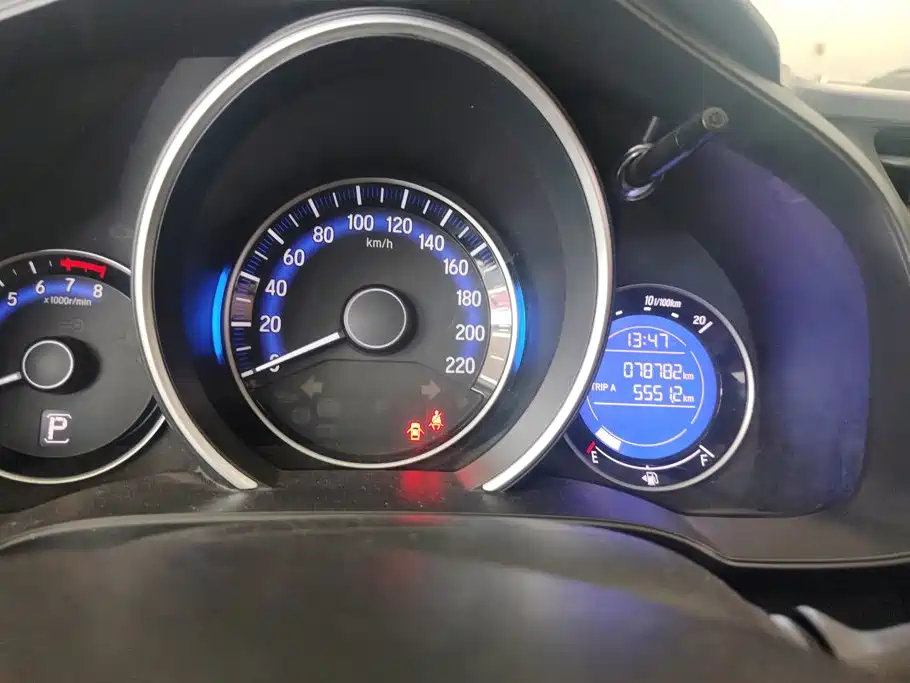Honda Fit 2015 — фото 14