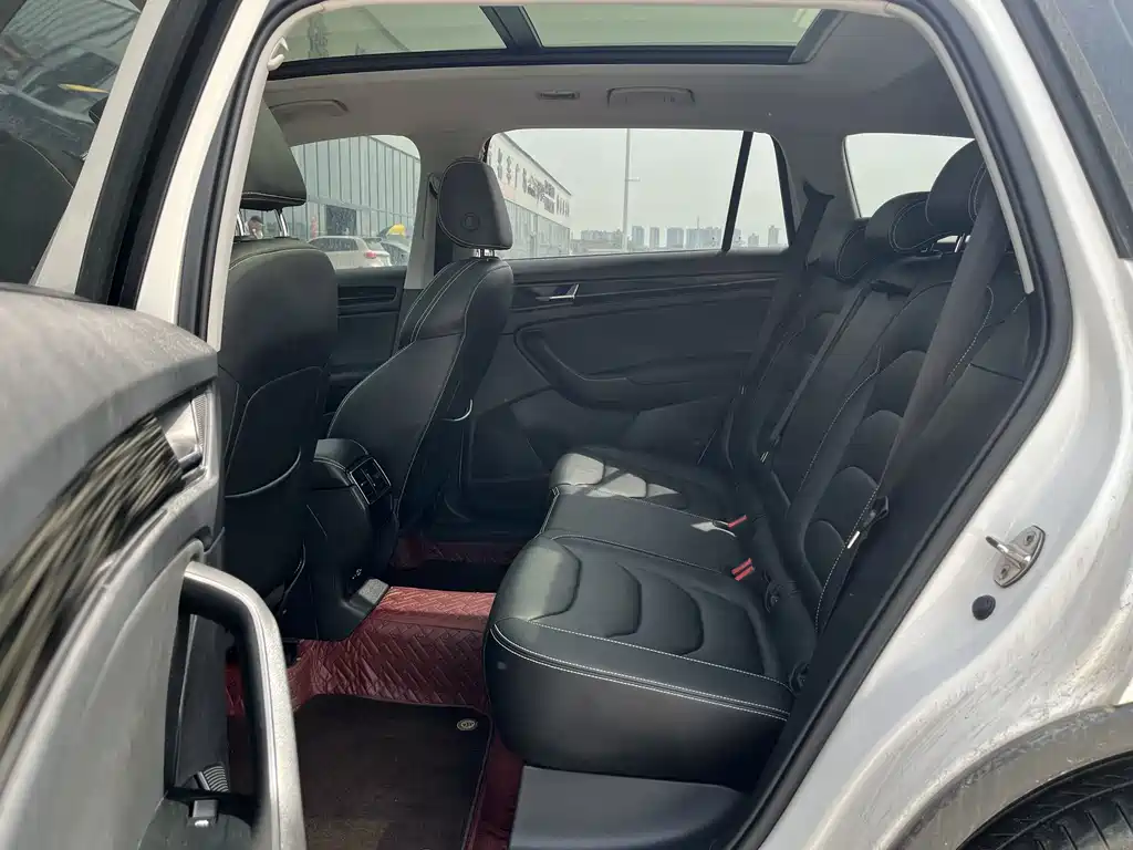 Skoda Kodiaq 2022 — фото 6