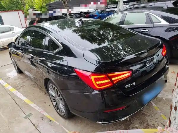 Hongqi H5 2021